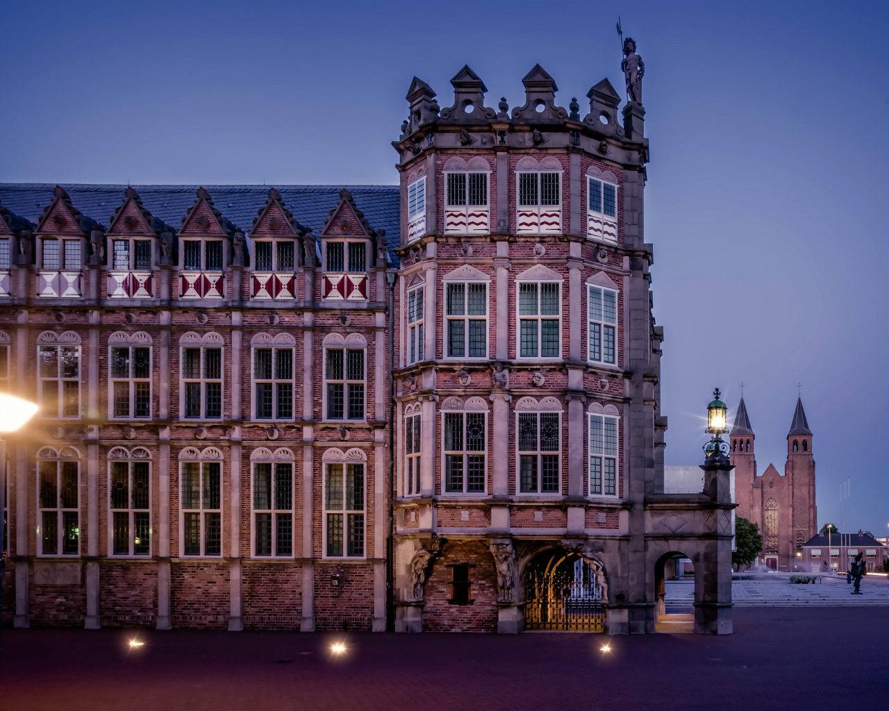 Памятник архитектуры Дом дьявола, Нидерланды 