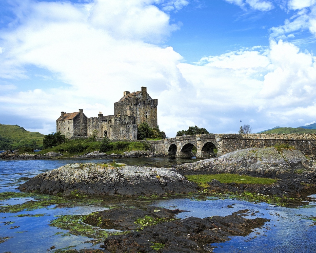 Ancient castle of Eilen-Donan against the background of a beautiful sky, Scotland