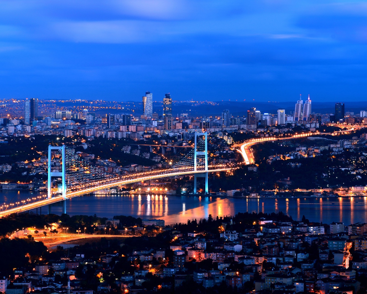 Панорама ночного города Стамбул, Турция