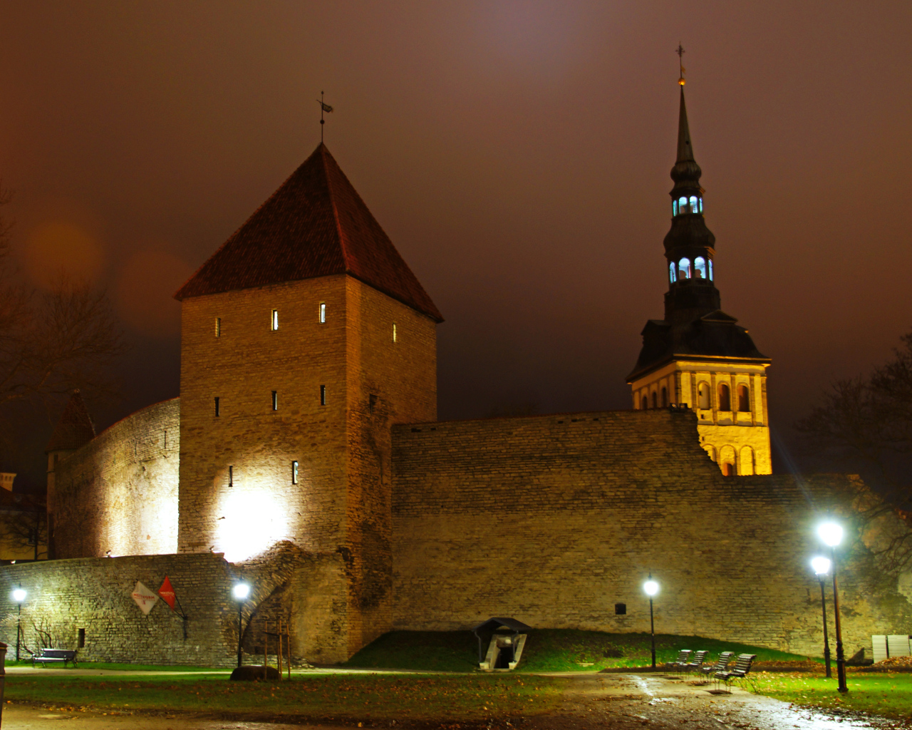 Вируские ворота средневековой крепости,  Таллинн. Эстония 