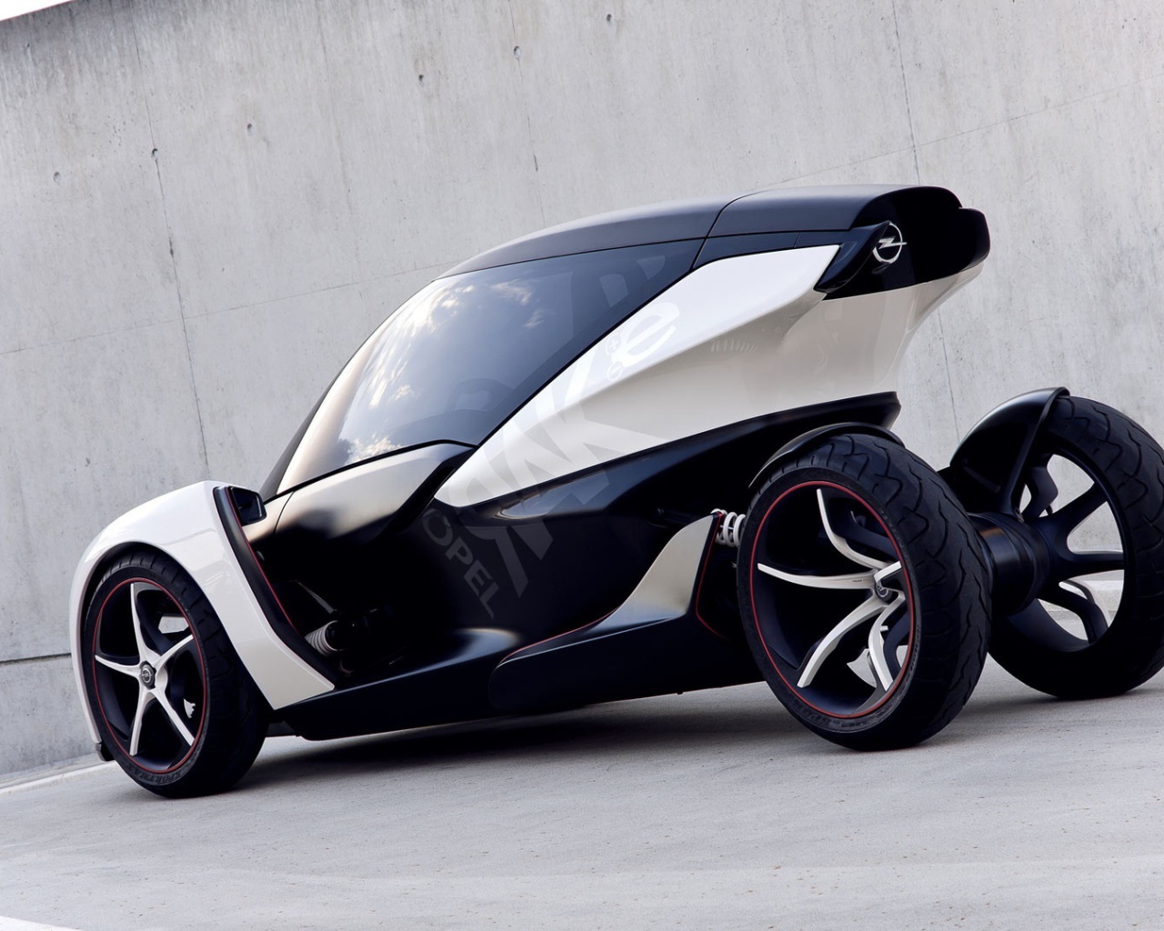 Миниатюрный электромобиль Opel RAK 