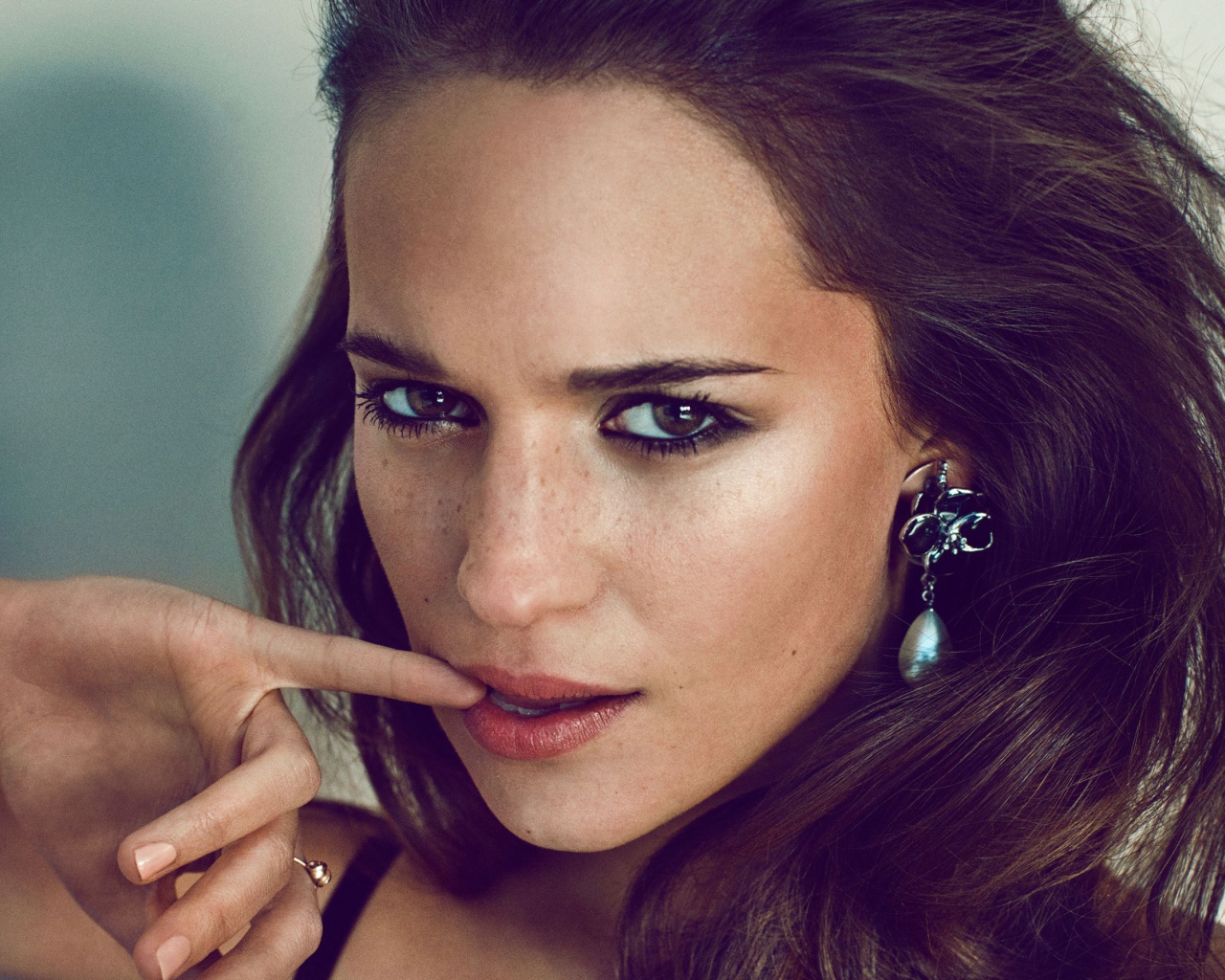 Эффектная молодая актриса Алисия Викандер