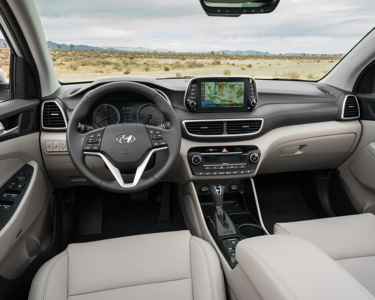 Кожаный салон автомобиля Hyundai Tucson 10, 2019