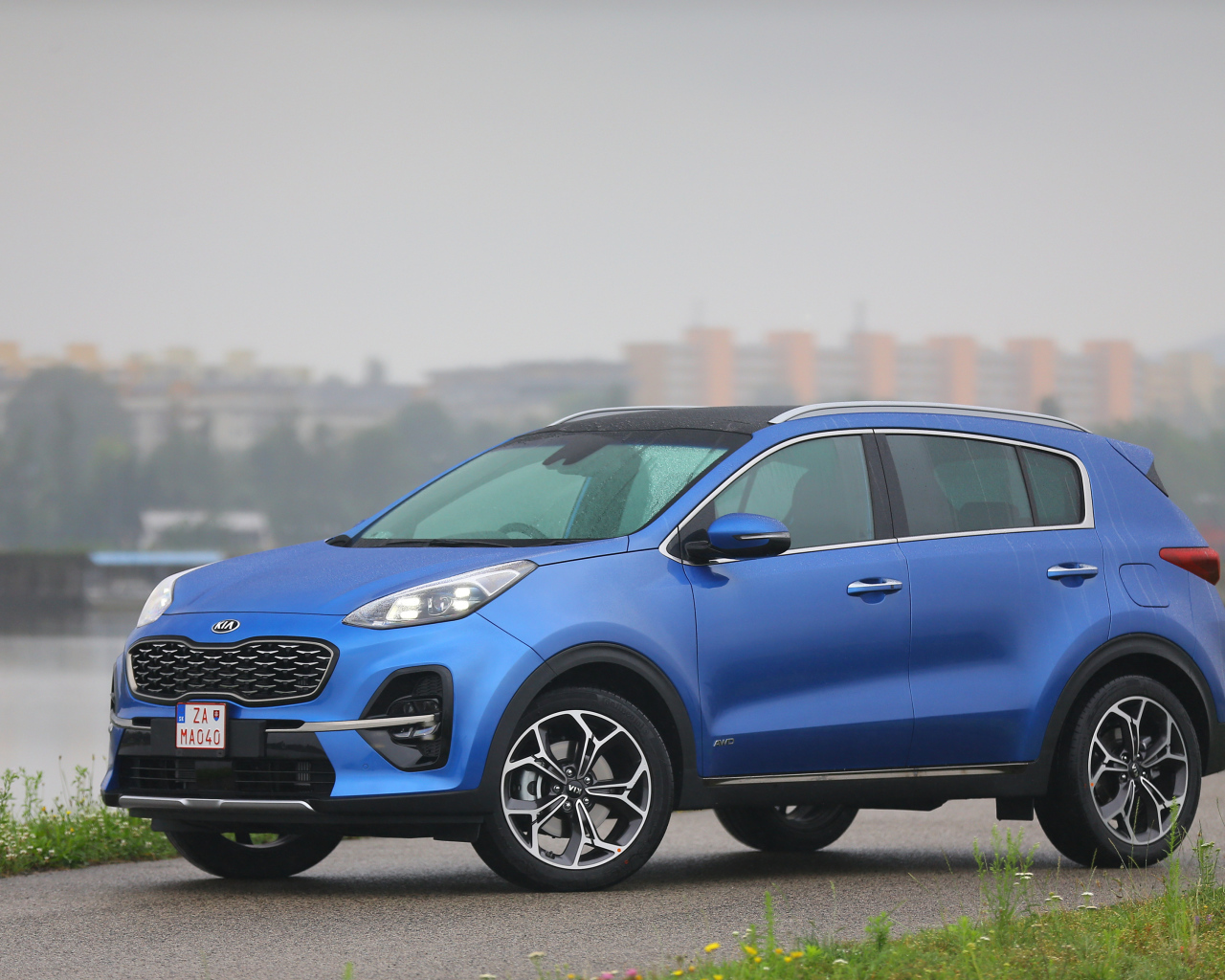 Синий внедорожник KIA Sportage GT Line S 2018 