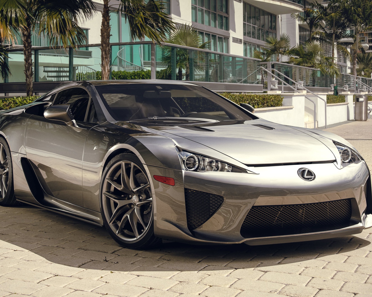 Дорогой автомобиль Lexus LFA Rain, 2019