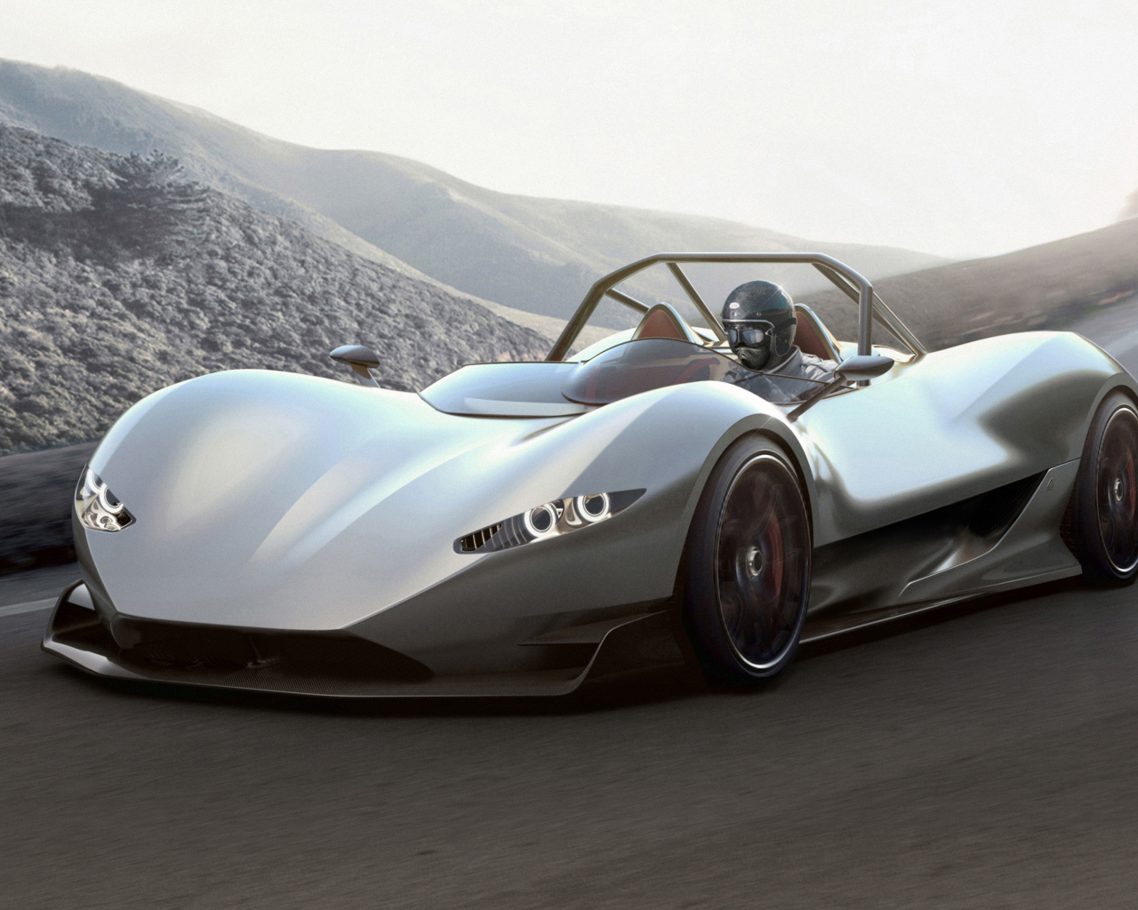 Серебристый спортивный автомобиль Aznom SerpaS, 2018