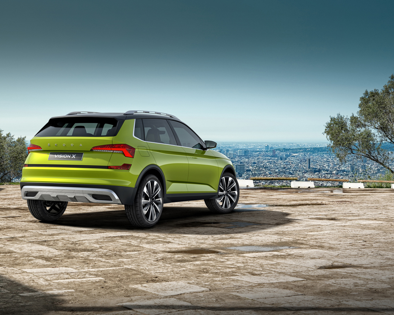 Внедорожник Skoda Vision X 2018 года, вид сзади 