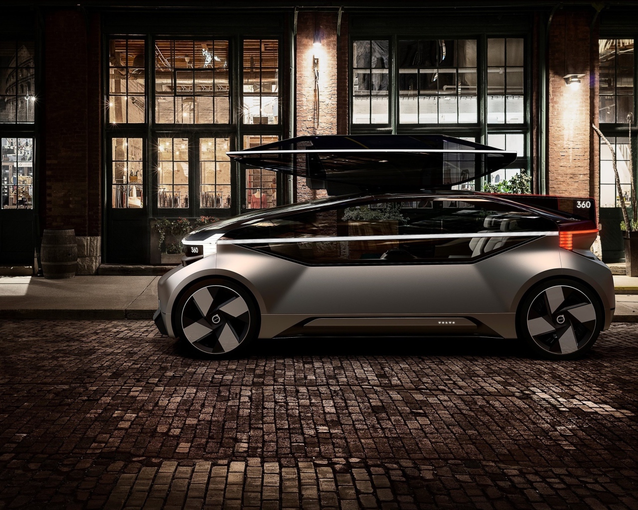 Необычный автомобиль Volvo 360c, 2018 года