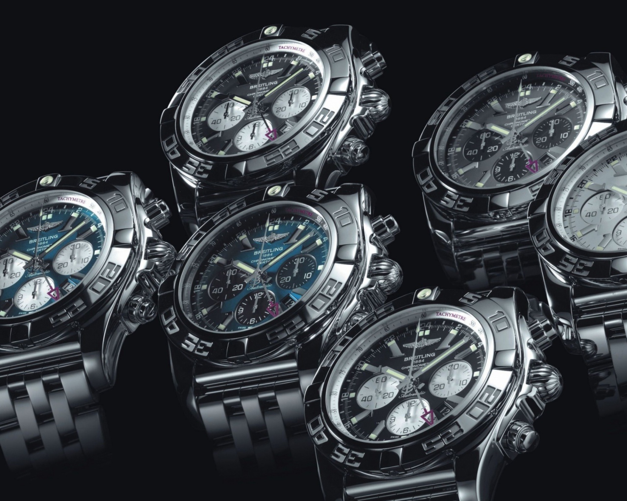 Стильные мужские часы Breitling на черном фоне