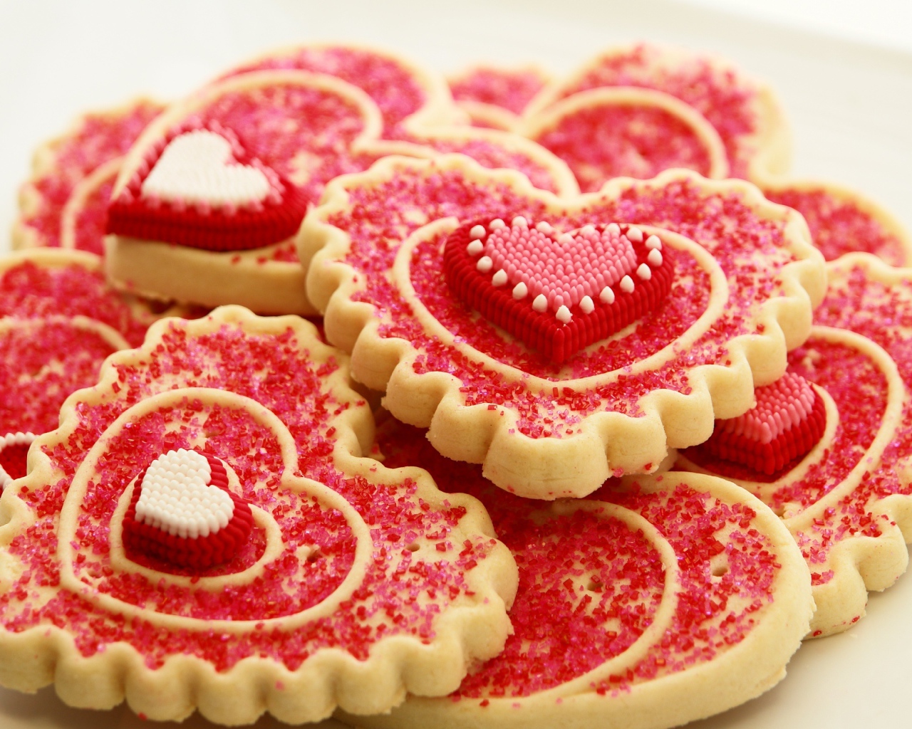 Аппетитное печенье в форме сердечек