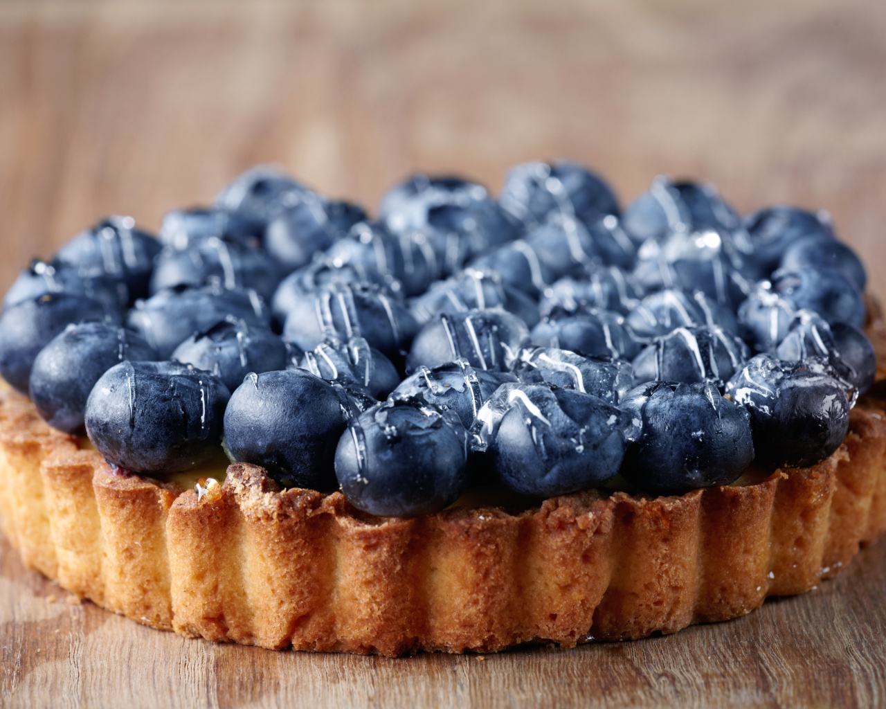 Вкусный сладкий пирог с ягодами черники