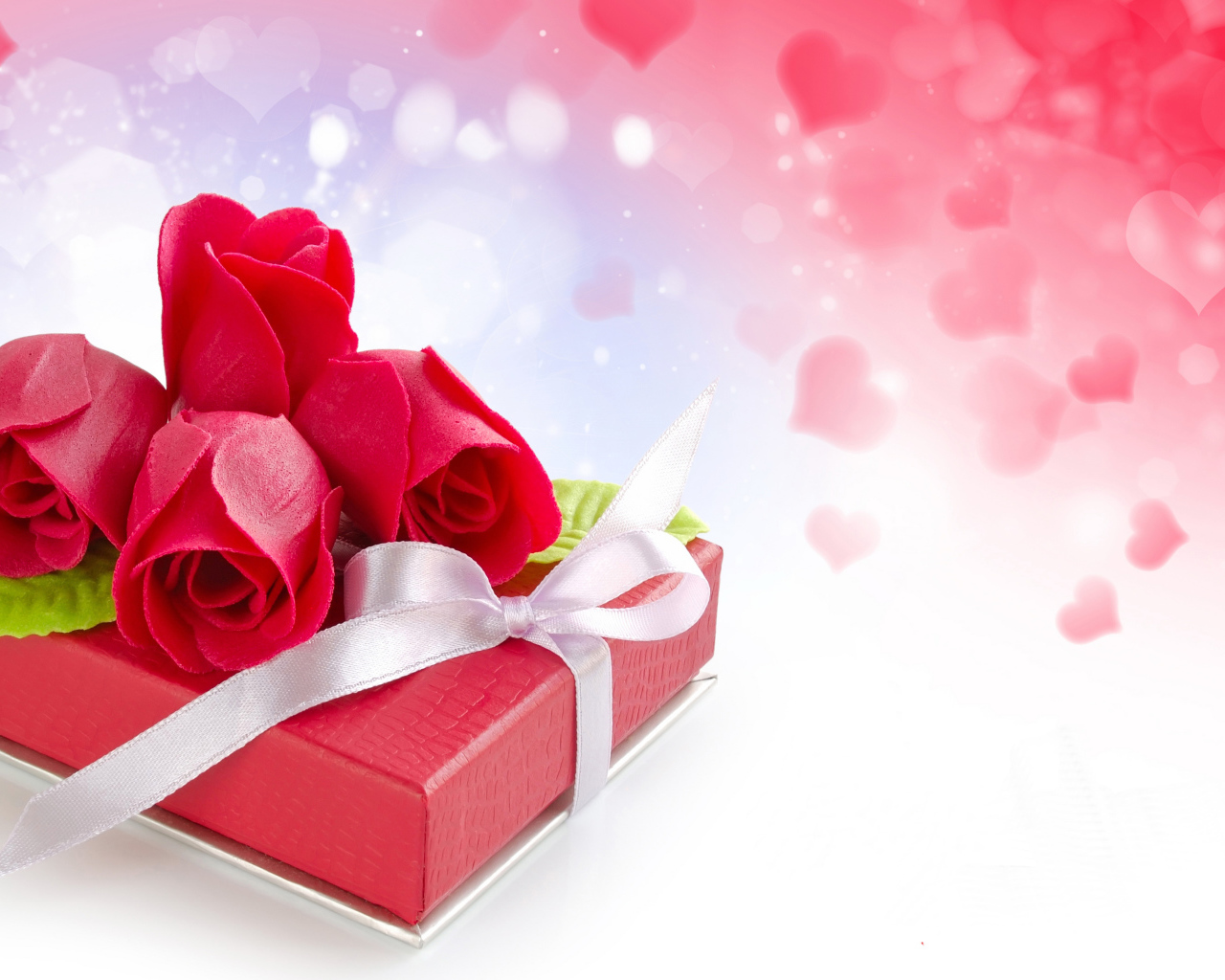 Подарок с красными розами, шаблон для открытки на День Святого Валентина 