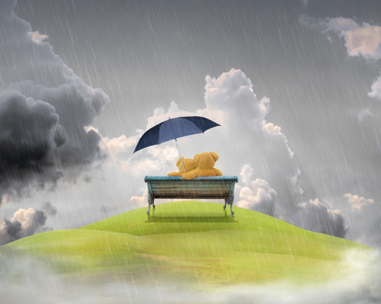 Влюбленные плюшевые мишки на лавке под дождем