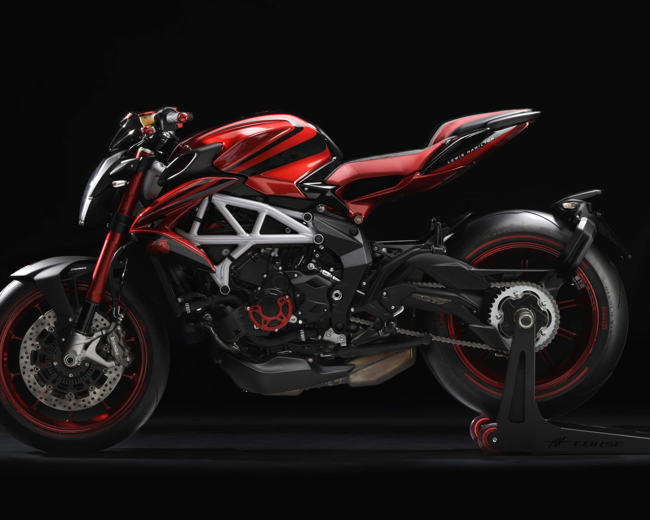 Мотоцикл Agusta Brutale 800 RR LH44, 2018 вид сбоку