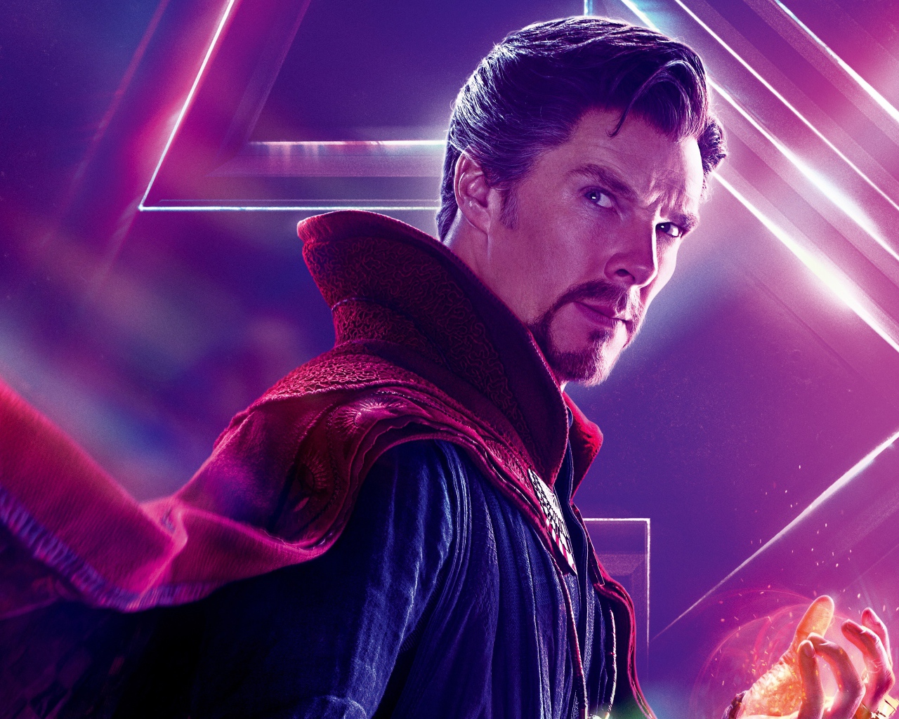 Доктор Стрэндж персонаж фильма Мстители: Война бесконечности