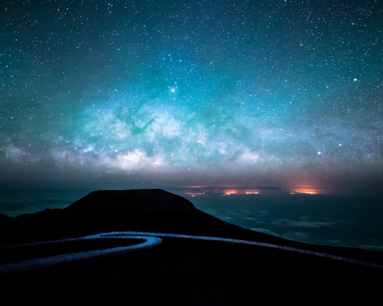 Красивое ночное звездное небо