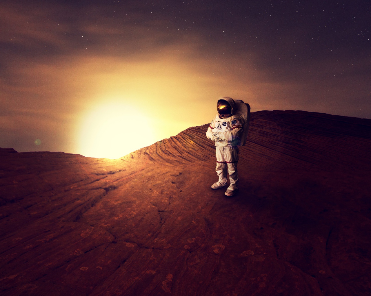 Астронавт на поверхности Марса