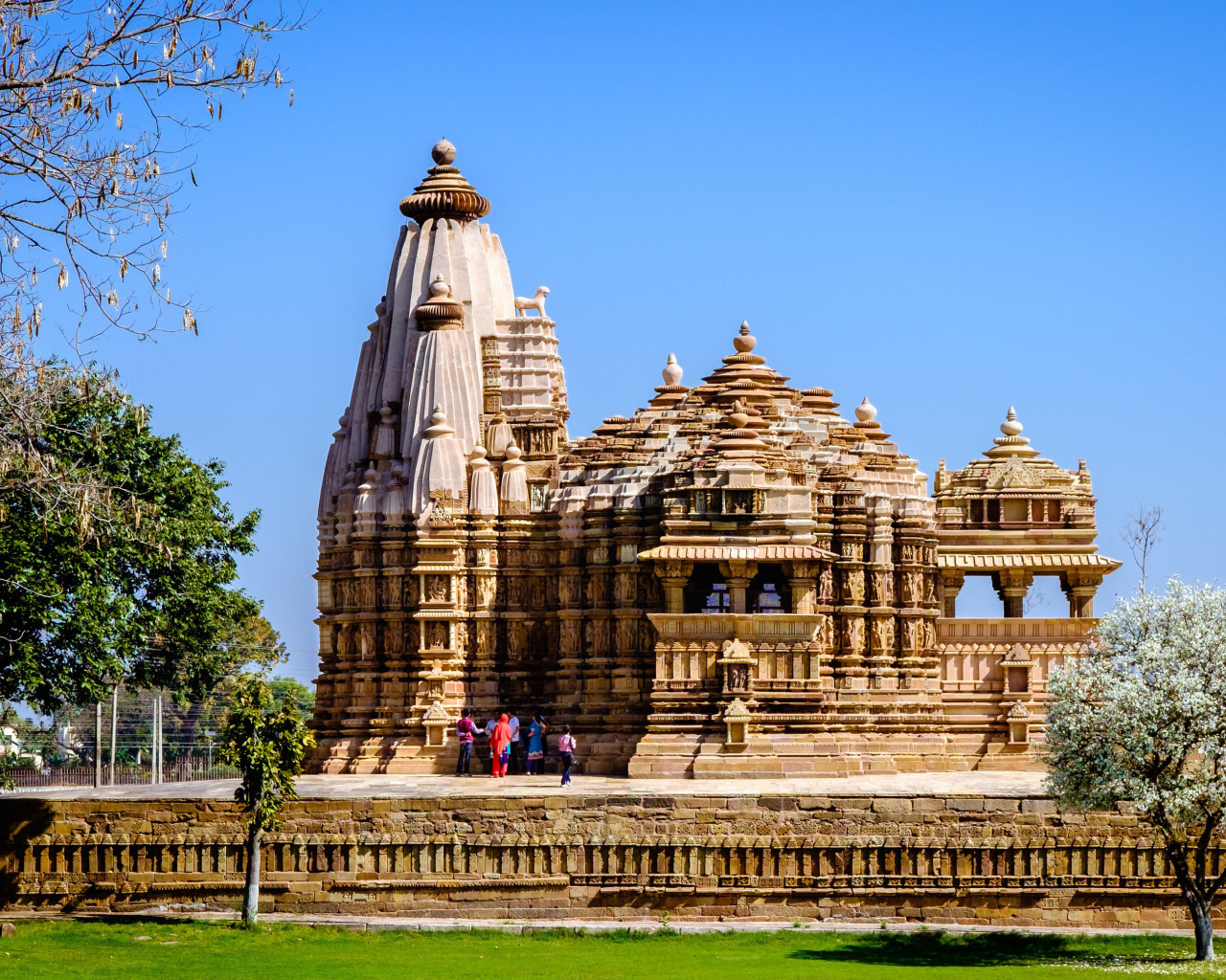 Индуистский храм в Кхаджурахо, Индия