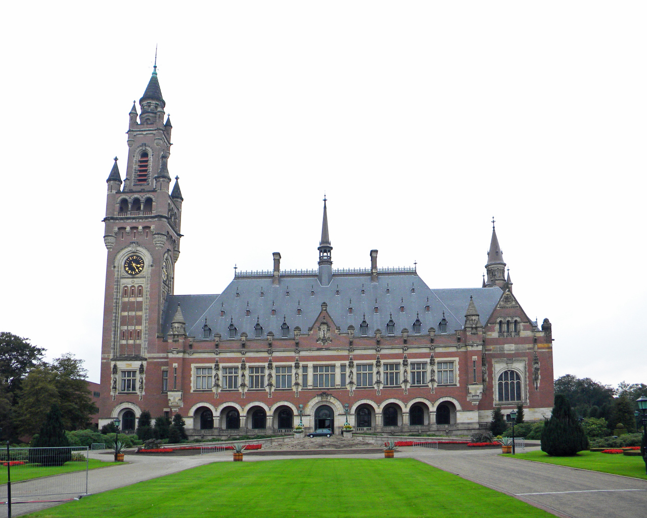 Здание  Дворец мира, Гаага. Нидерланды