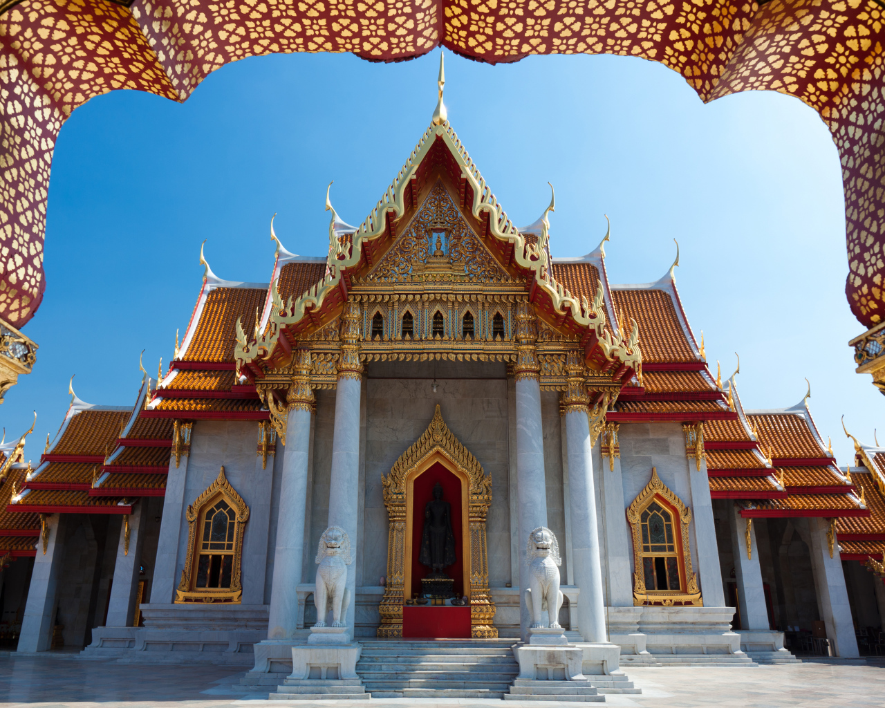 Красивый храм в Бангкоке, Таиланд 