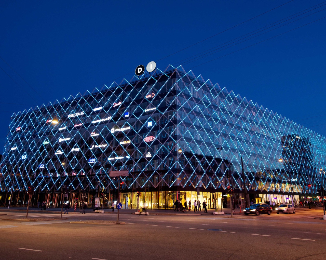 Красивое здание торгового центра города Копенгаген, Дания