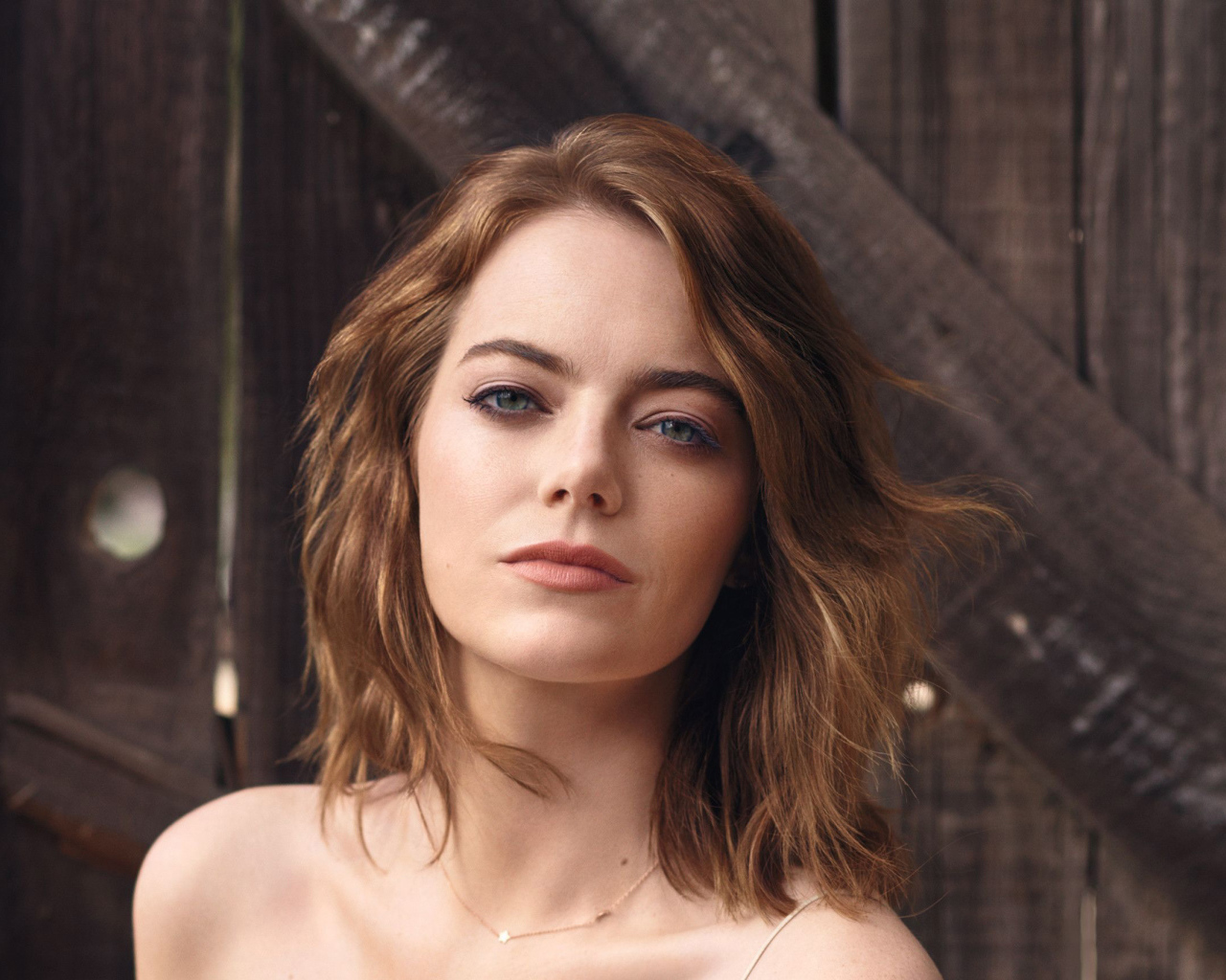 Нежная актриса Эмма Стоун