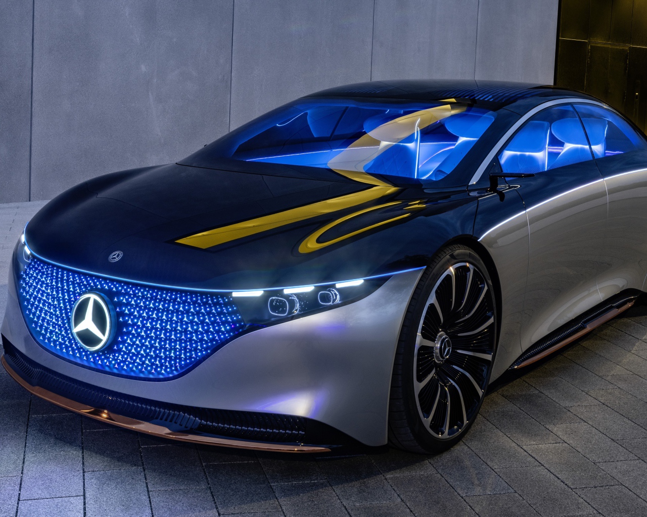 Автомобиль Mercedes-Benz Vision EQS 2019 года