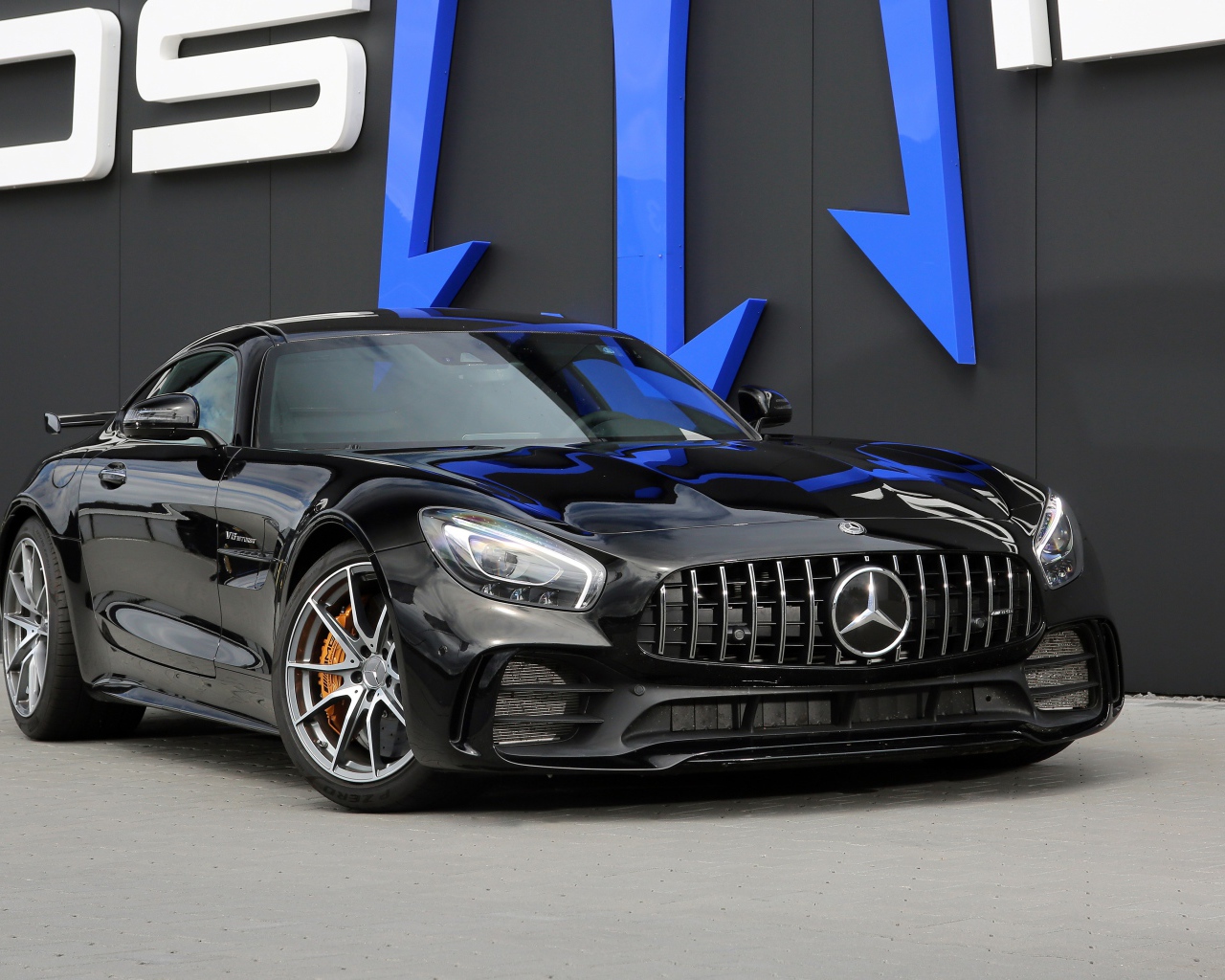 Черный мерседес Posaidon GT R RS830+ 2019 года 