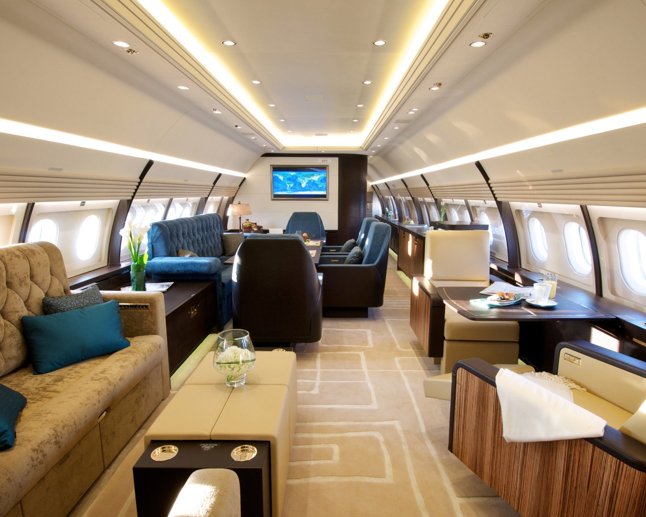 Салон самолета вип класса 