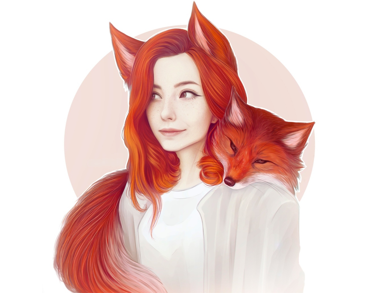 Красивая рыжеволосая девушка с лисой на шее 