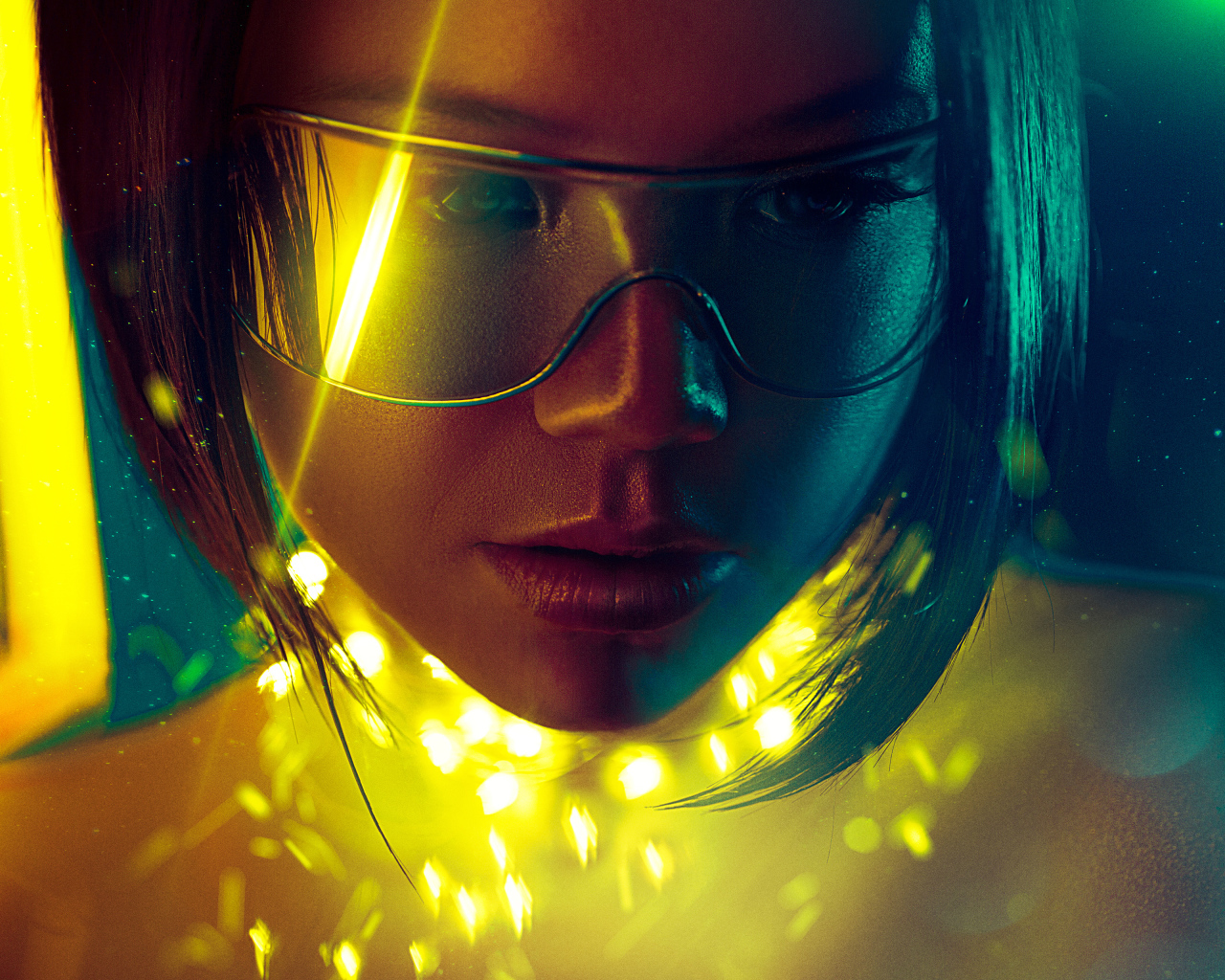 Девушка киборг в очках фентези