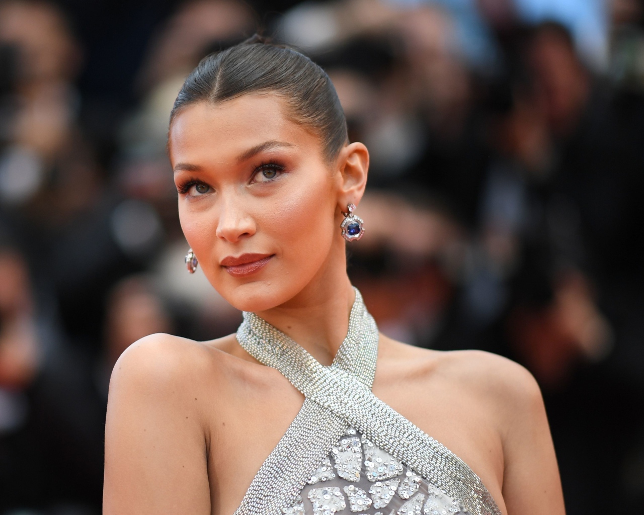 Красивая молодая девушка модель Белла Хадид