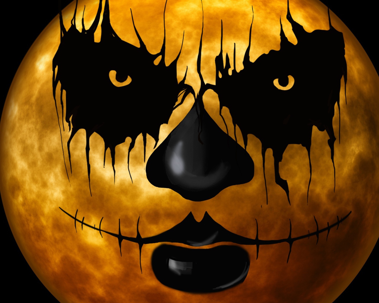 Большая желтая луна с гримом на Хэллоуин 