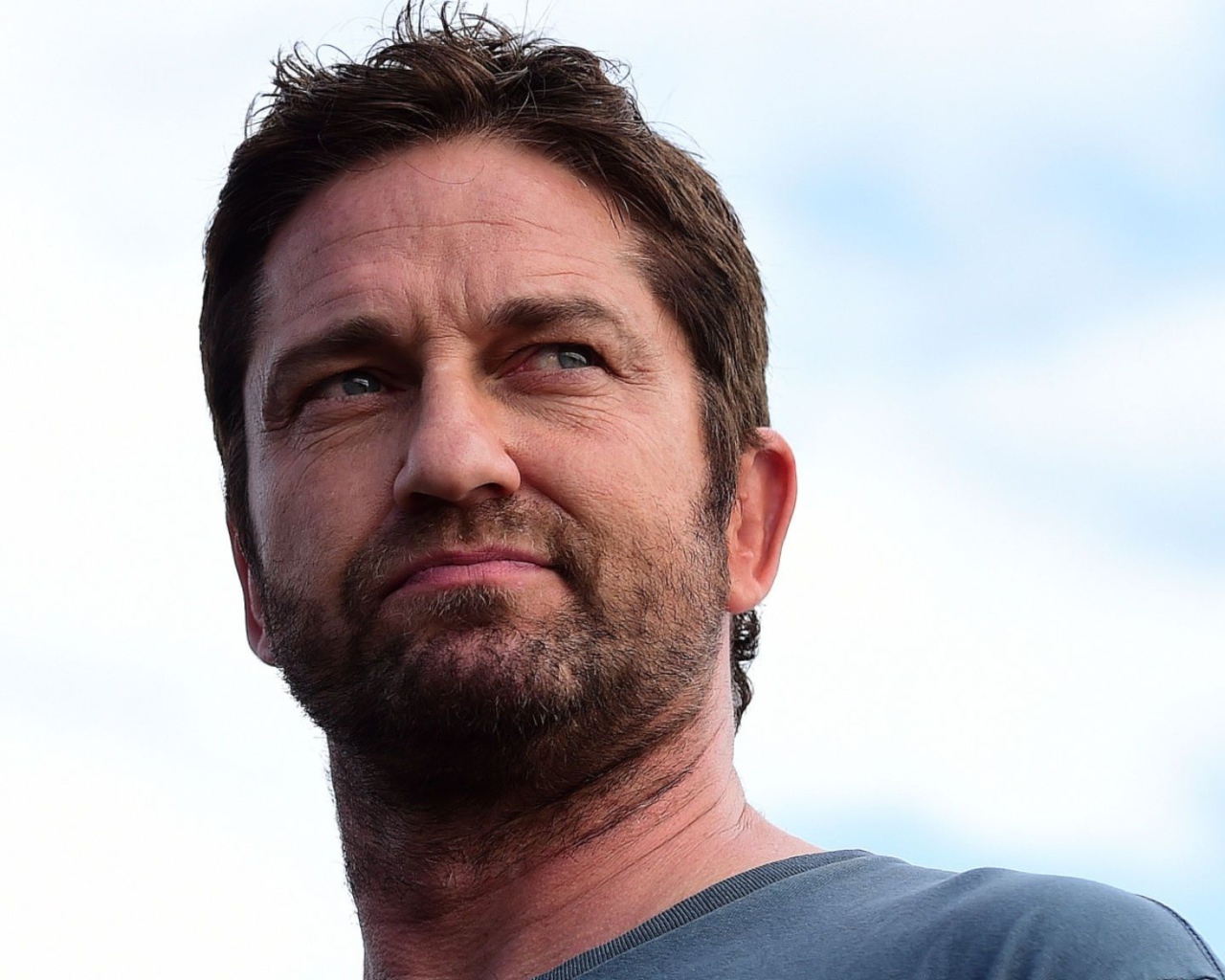 Шотландский актер Джерард Батлер крупным планом