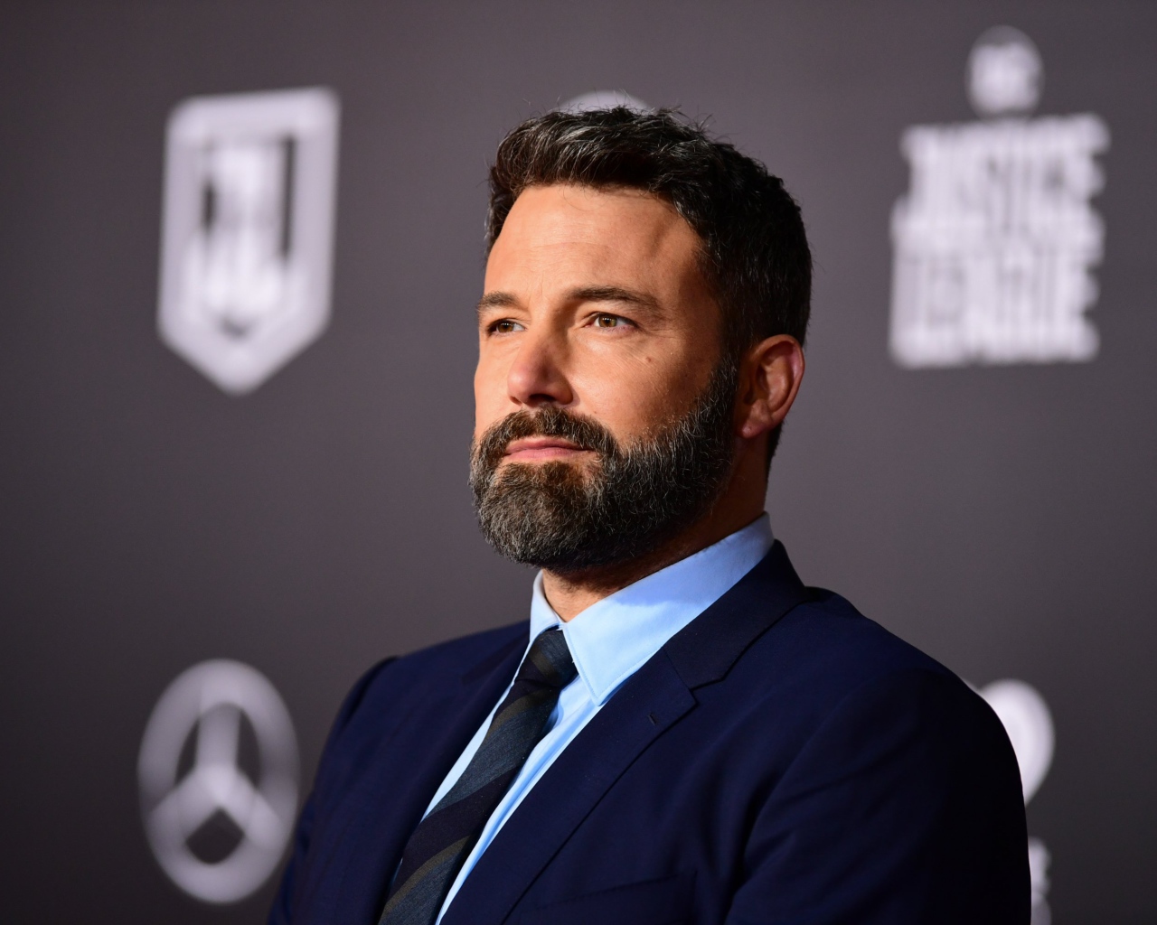 Стильный актер Бен Аффлек с бородой