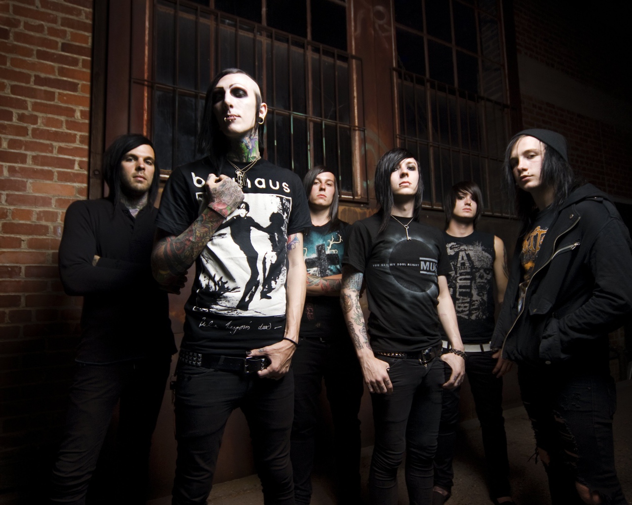 Американская метал группа Motionless In White