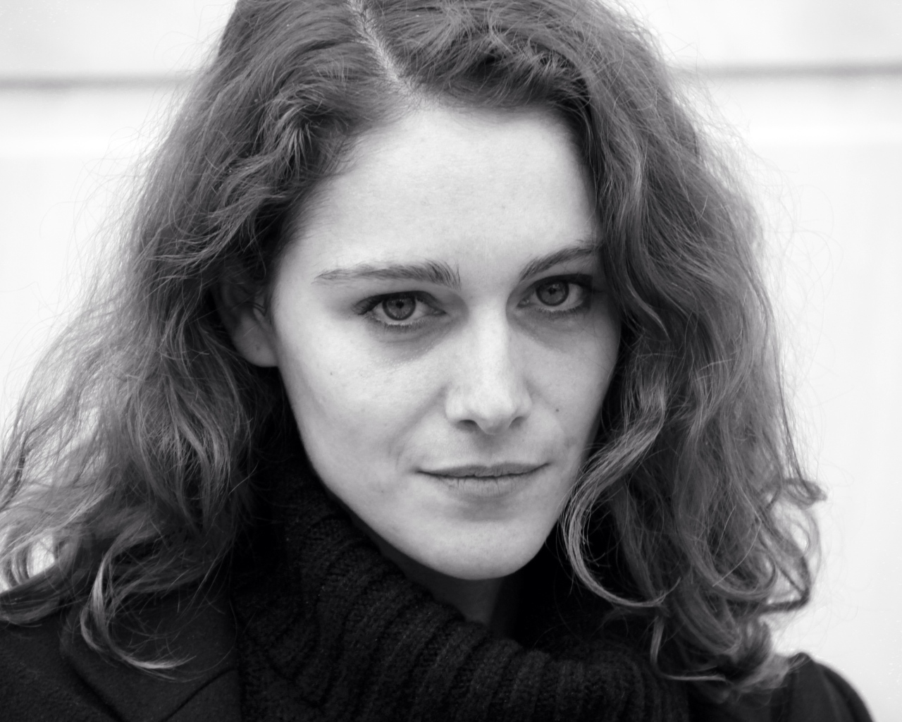 Греческая актриса Ариана Лабед черно белое фото