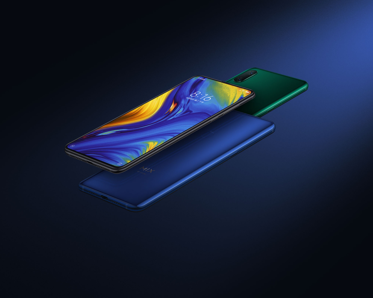 Новый безрамочный смартфон слайдер Xiaomi Mi Mix 3 на синем фоне