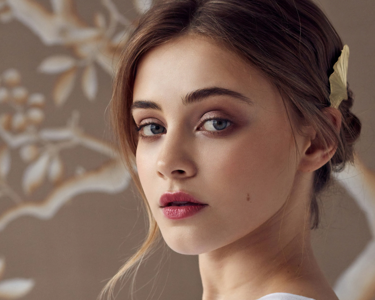 Нежная голубоглазая девушка, актриса Джозефин Лэнгфорд