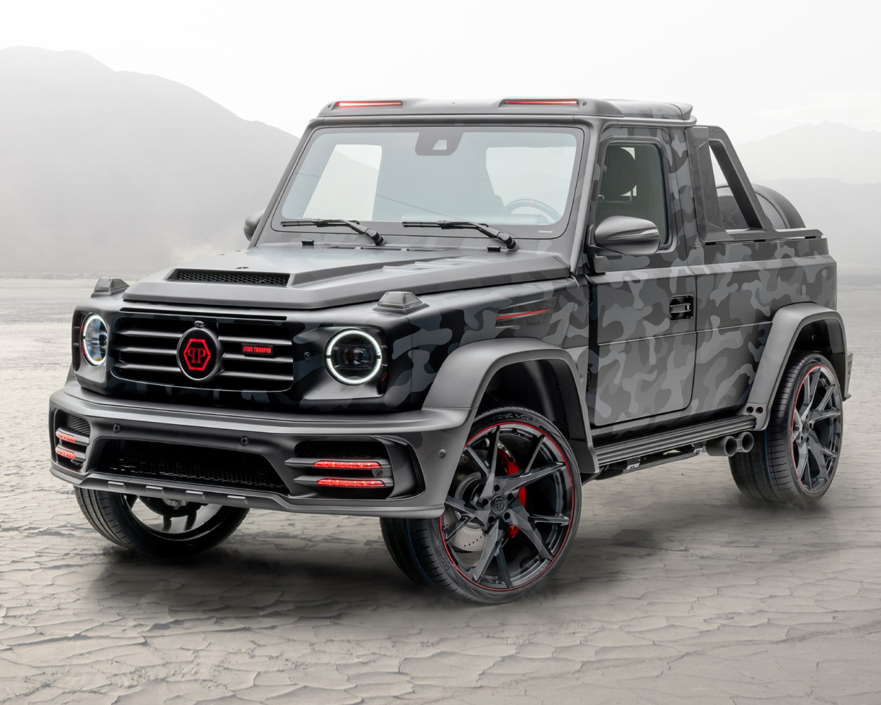 Джип Mansory Star Trooper, 2020 года в горах