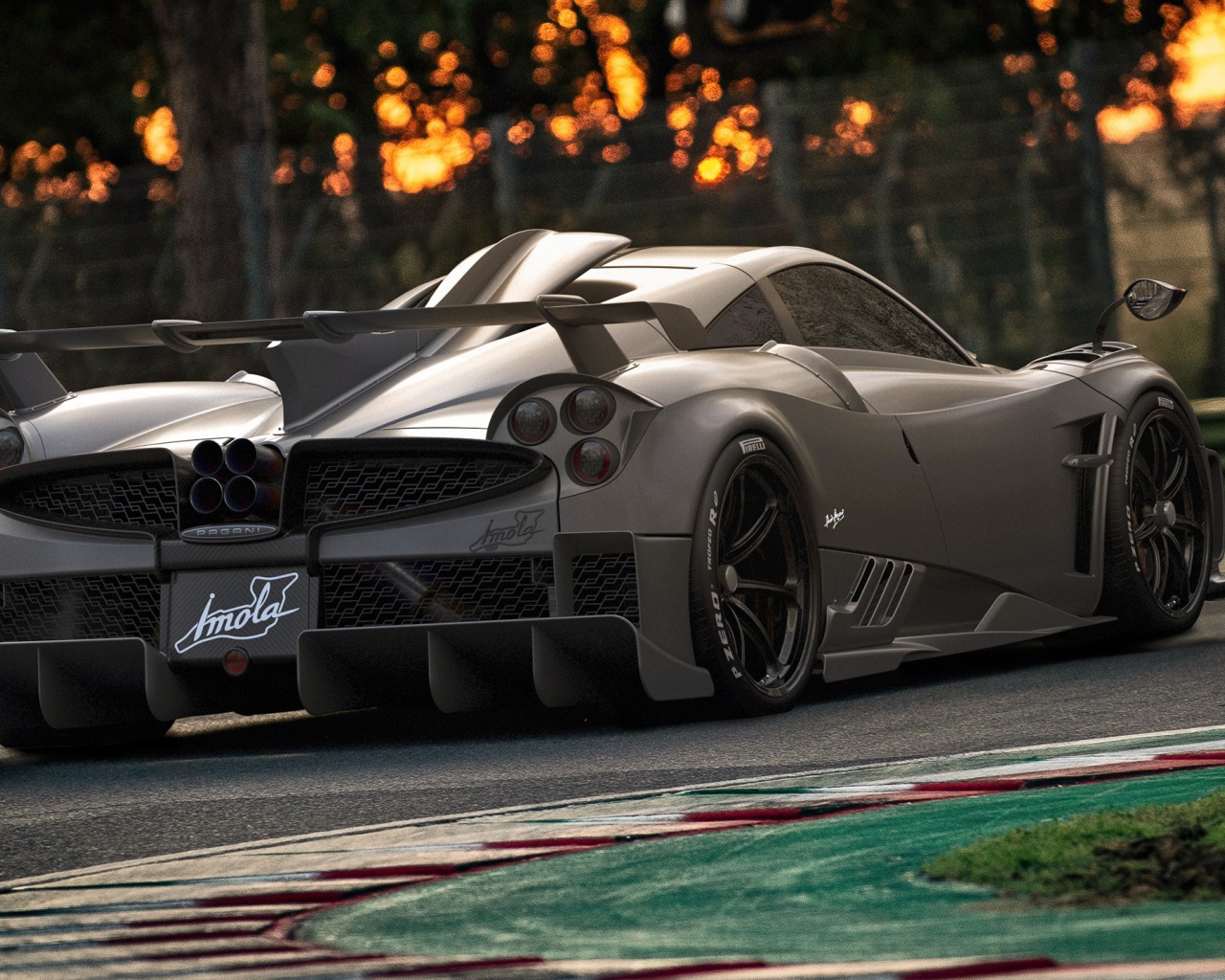 Автомобиль Pagani Imola 2020 года вид сзади