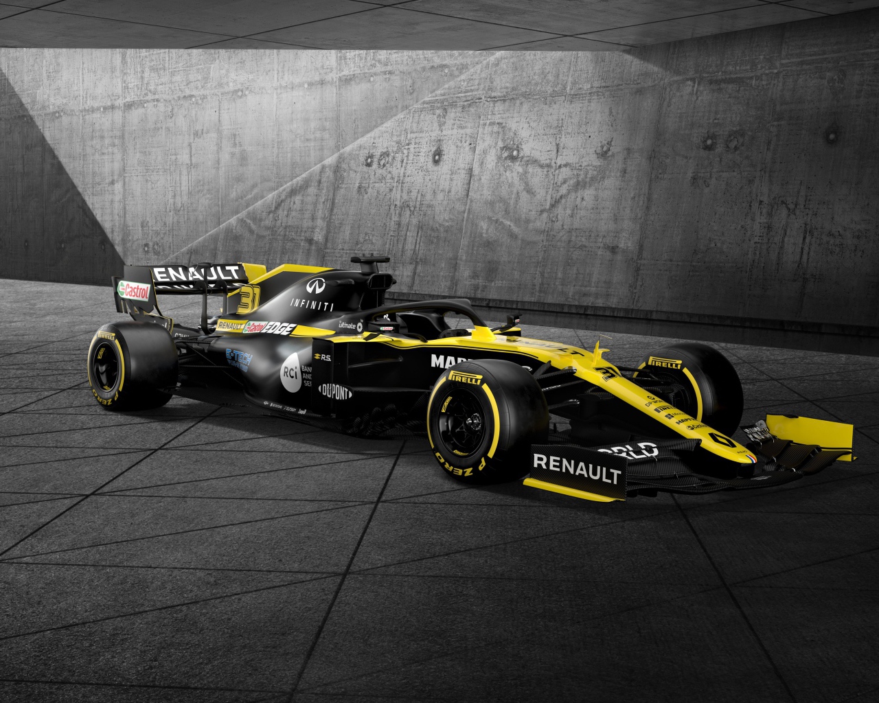 Гоночный автомобиль Renault RS20 2020 года 