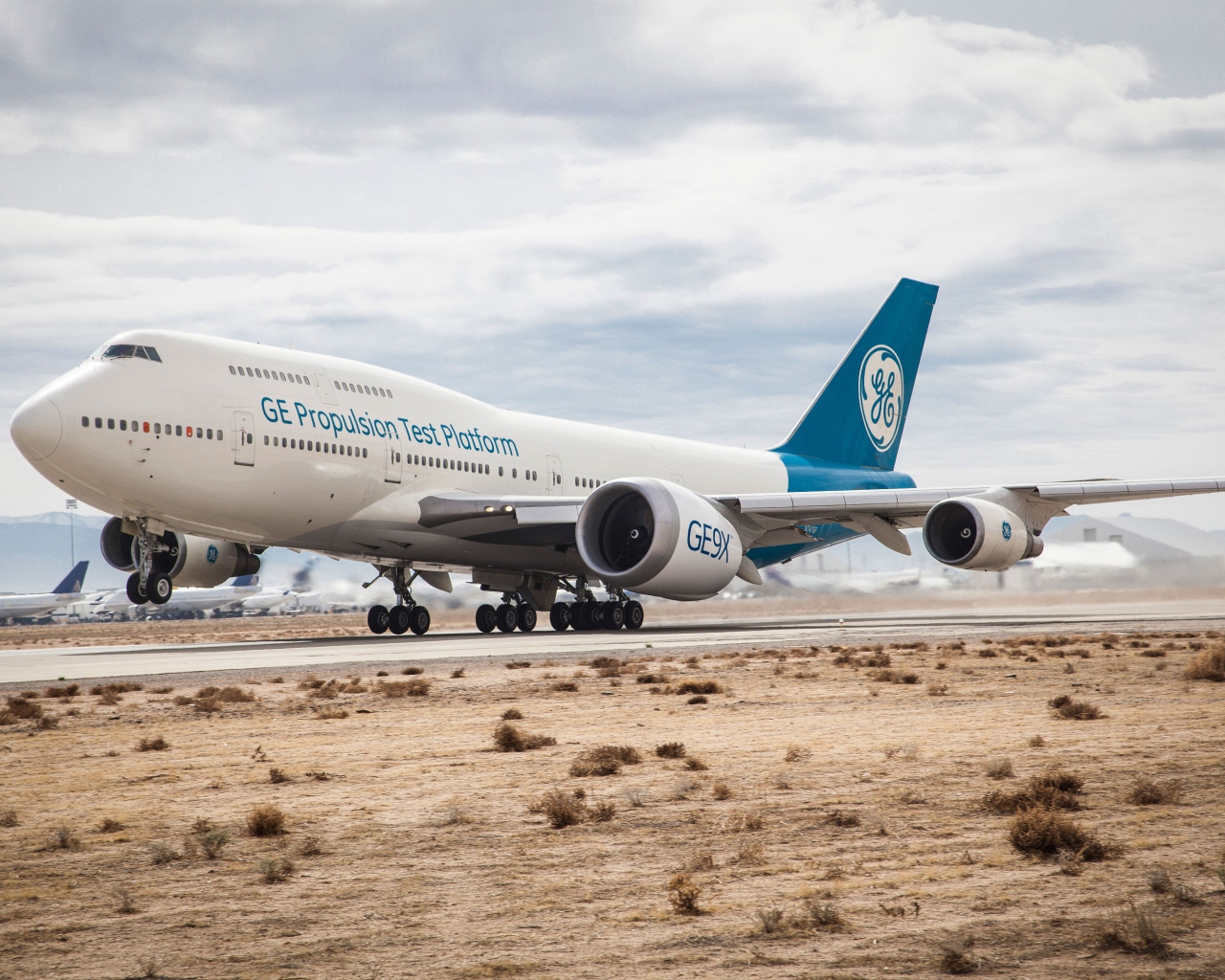 Пассажирский Boeing 777X - GE9X авиакомпании General Electric