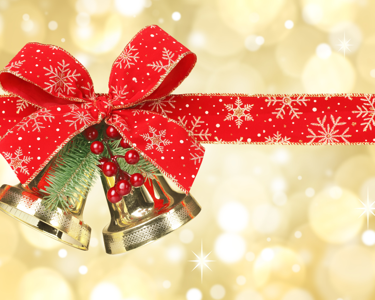 Рождественские колокольчики с красным бантом