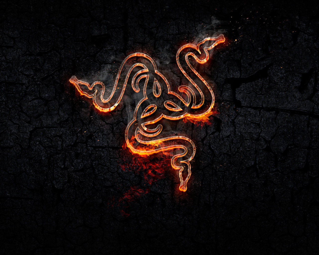 Огненный логотип ROG Forged на черном фоне