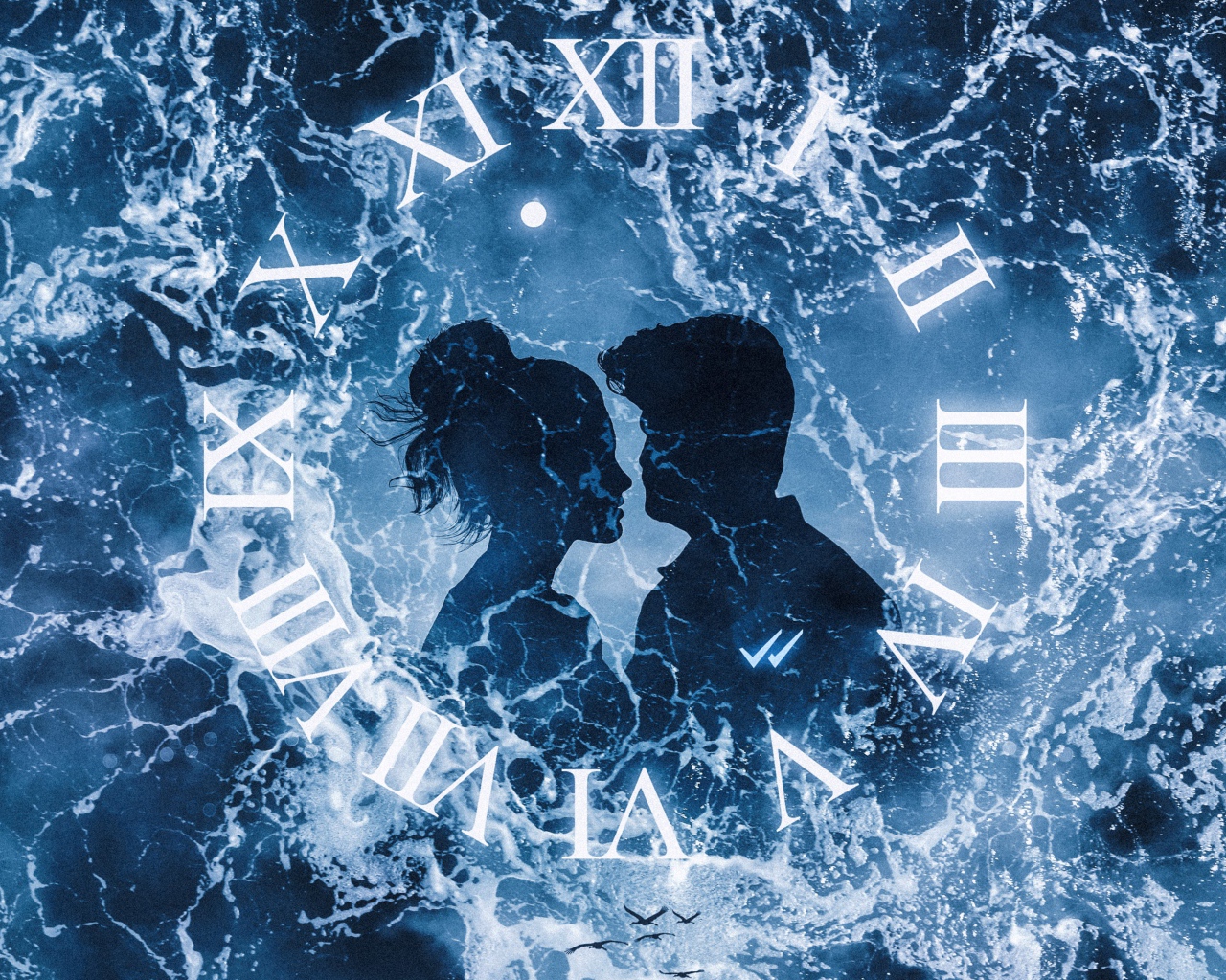 Часы с влюбленной парой на фоне воды