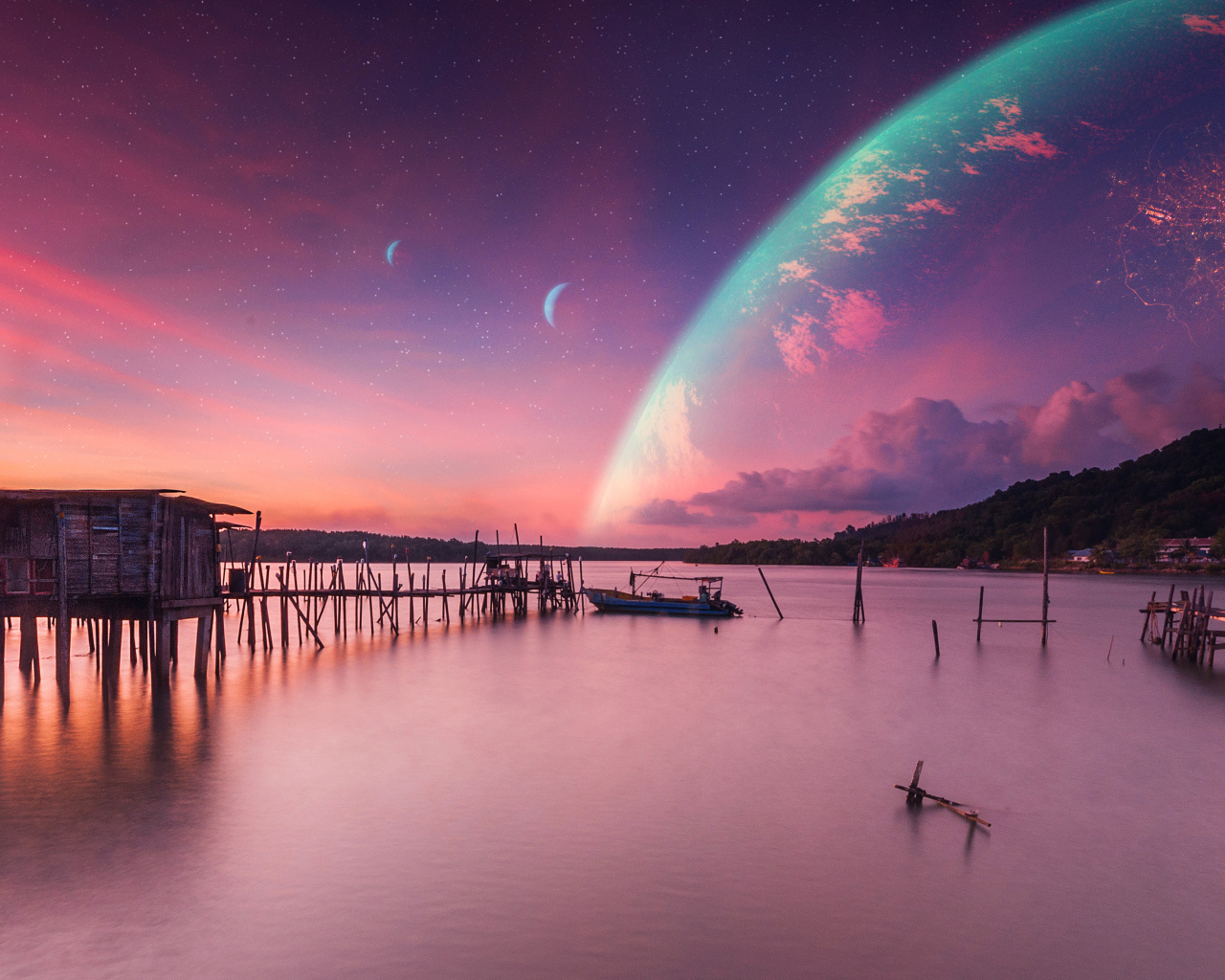 Большая планета в небе над тихим озером