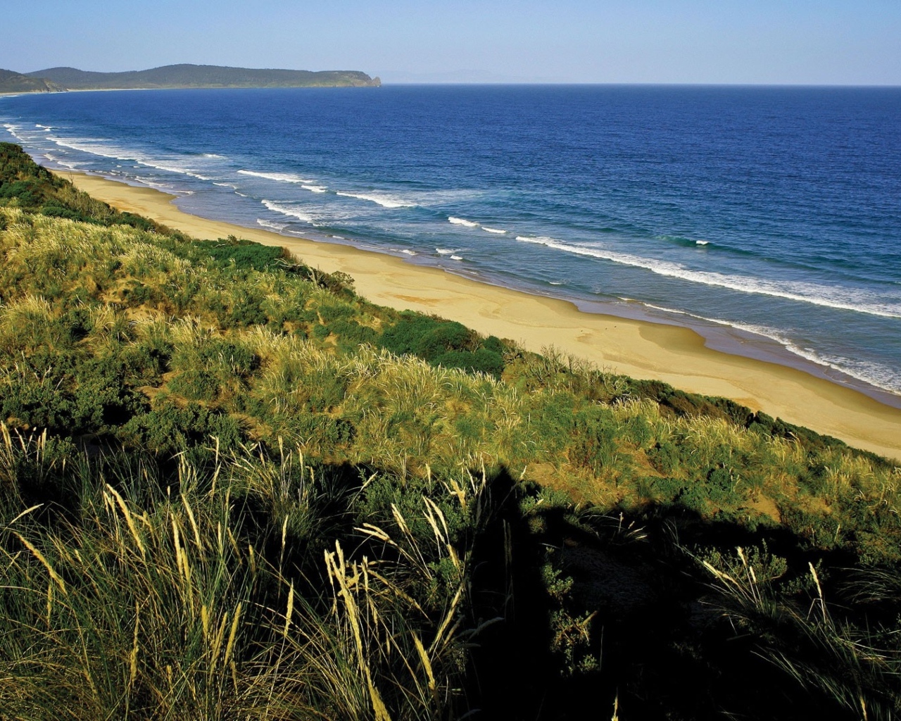 Вид на морское побережье 