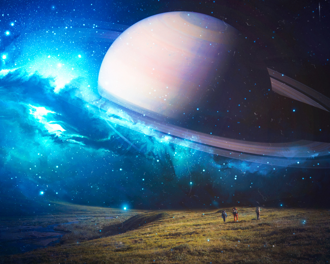 Большая планета Сатурн в неоновом небе над землей 