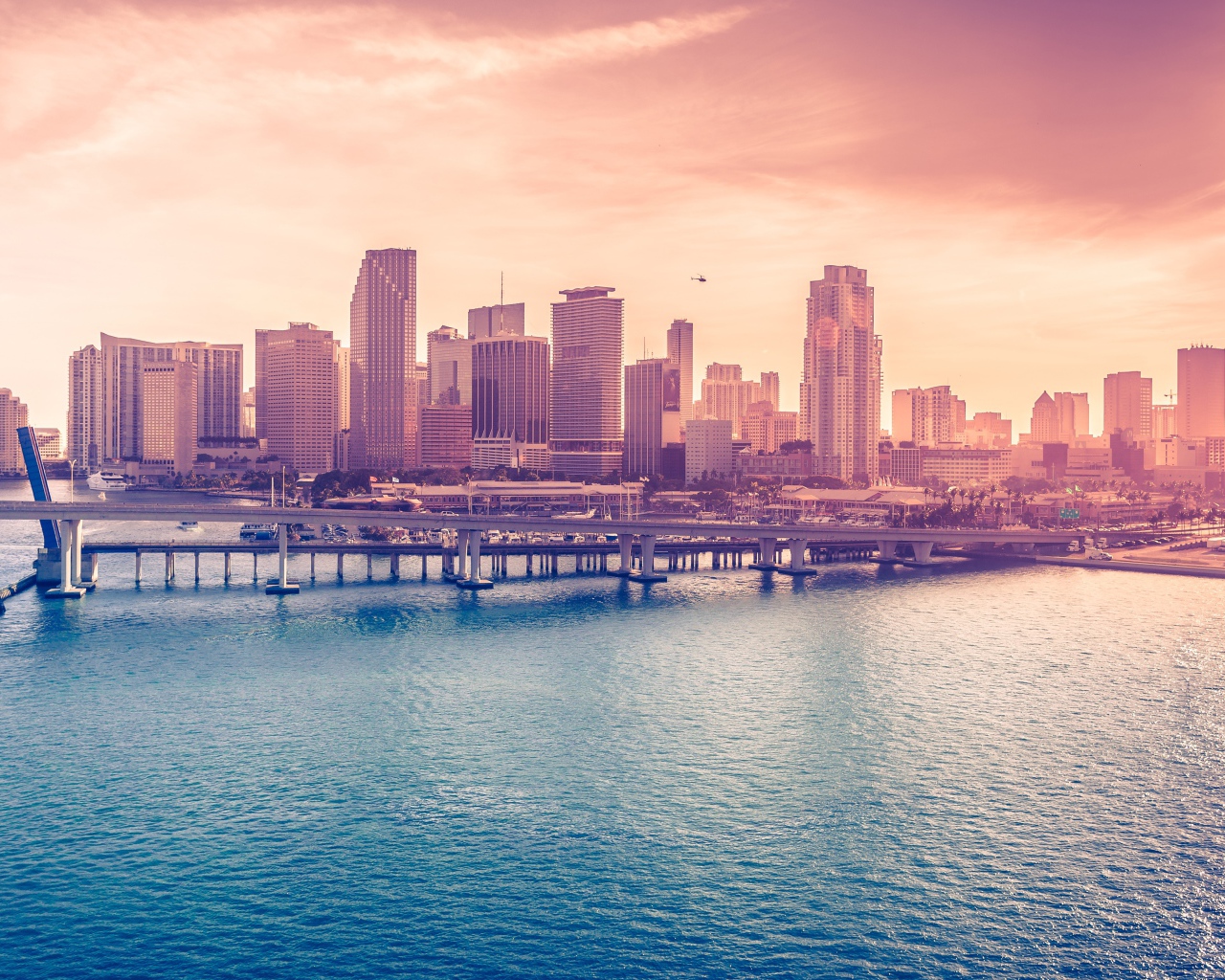 Вид на небоскребы Майами, штат Флорида